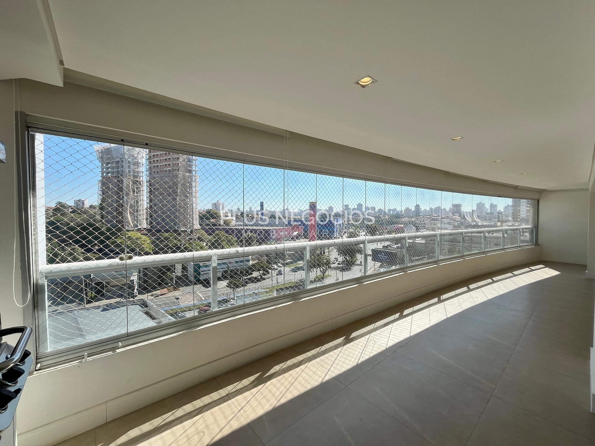 Apartamento à venda e aluguel com 4 quartos, 342m² - Foto 9