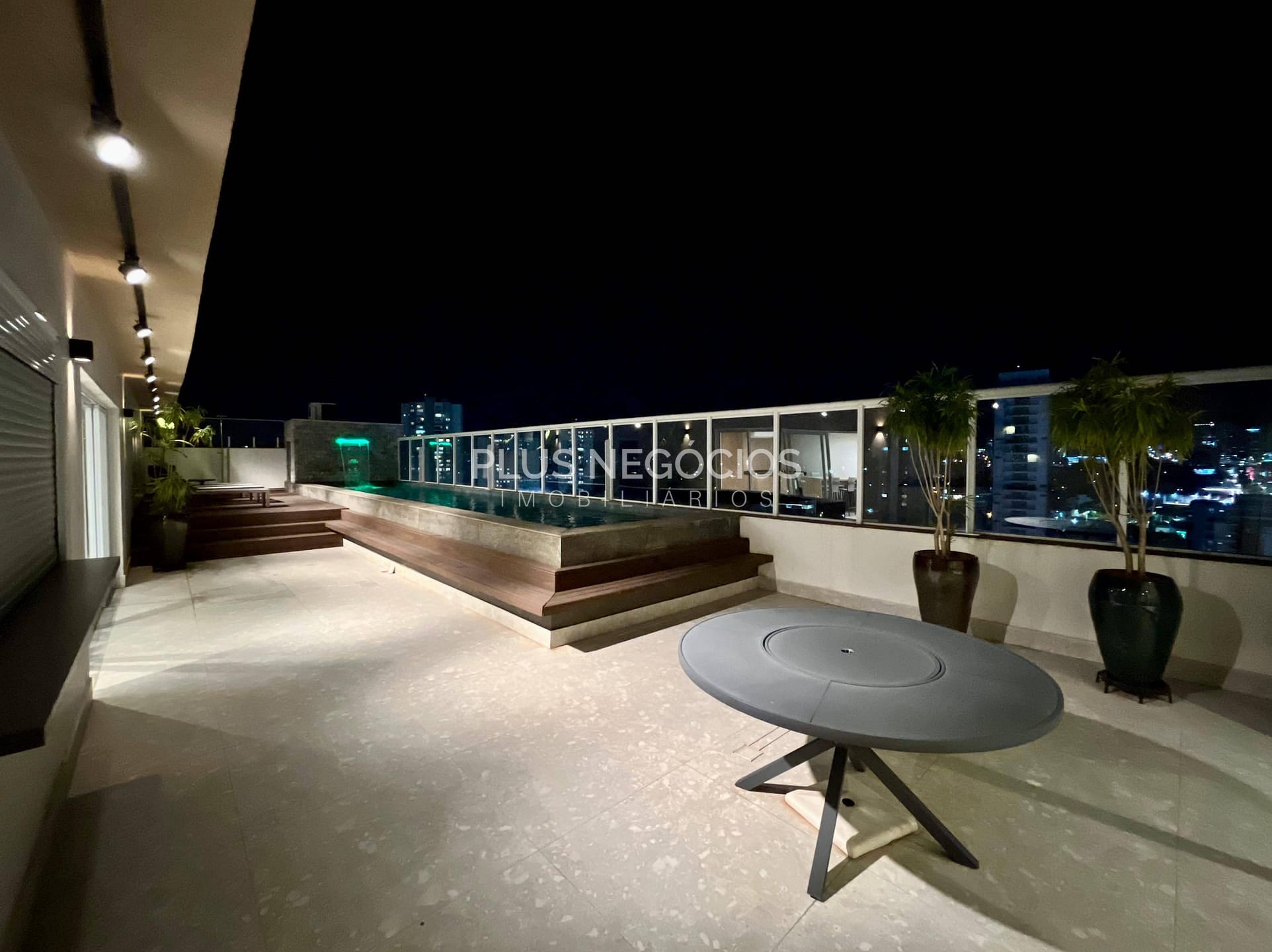 Apartamento à venda e aluguel com 4 quartos, 342m² - Foto 45