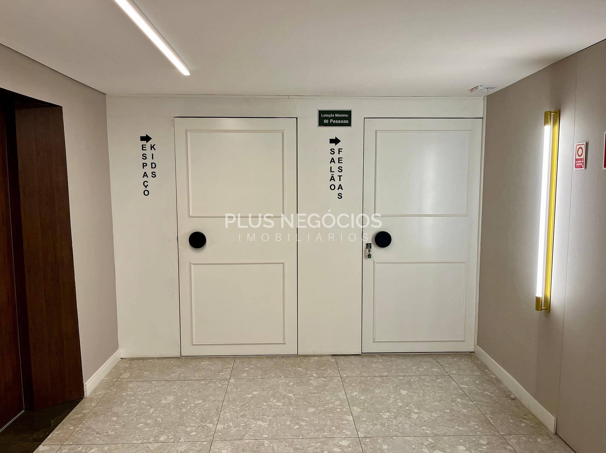 Apartamento à venda e aluguel com 4 quartos, 342m² - Foto 47