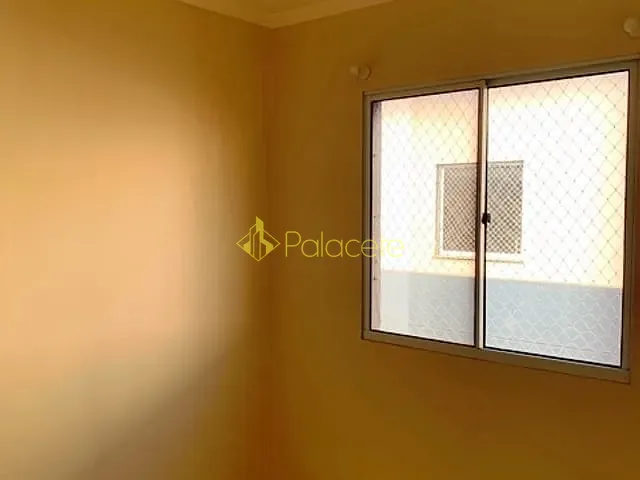 Apartamento 2 quartos e 1 banheiro, à venda, no bairro Araretama em Pindamonhangaba
