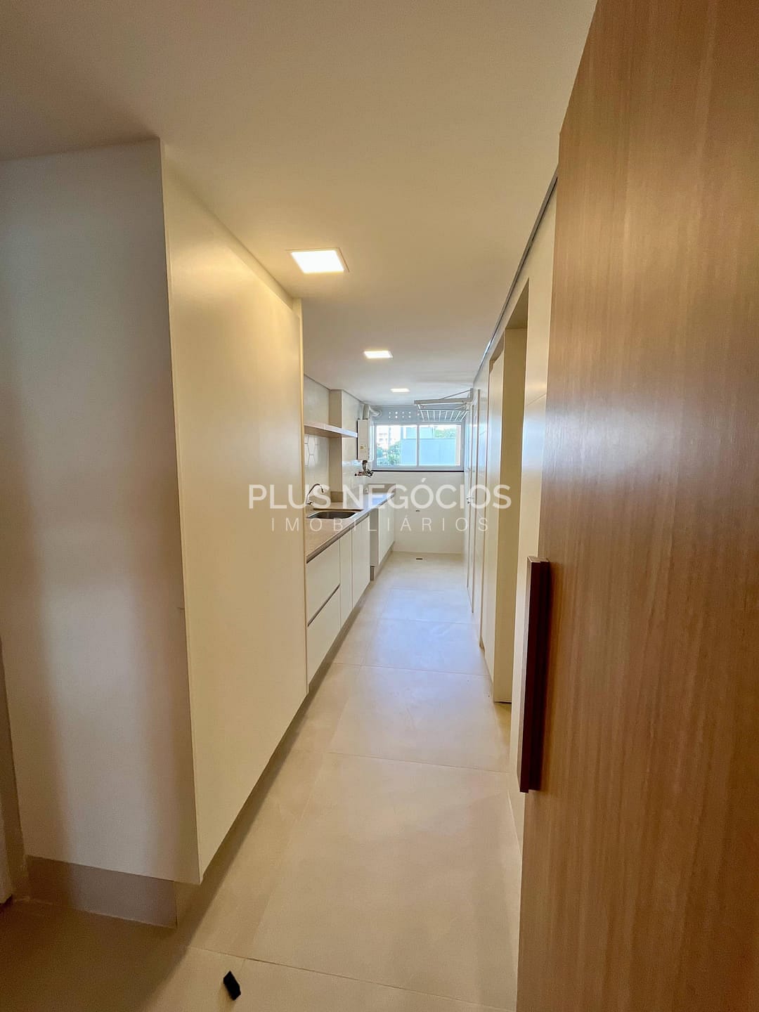 Apartamento à venda e aluguel com 4 quartos, 340m² - Foto 21