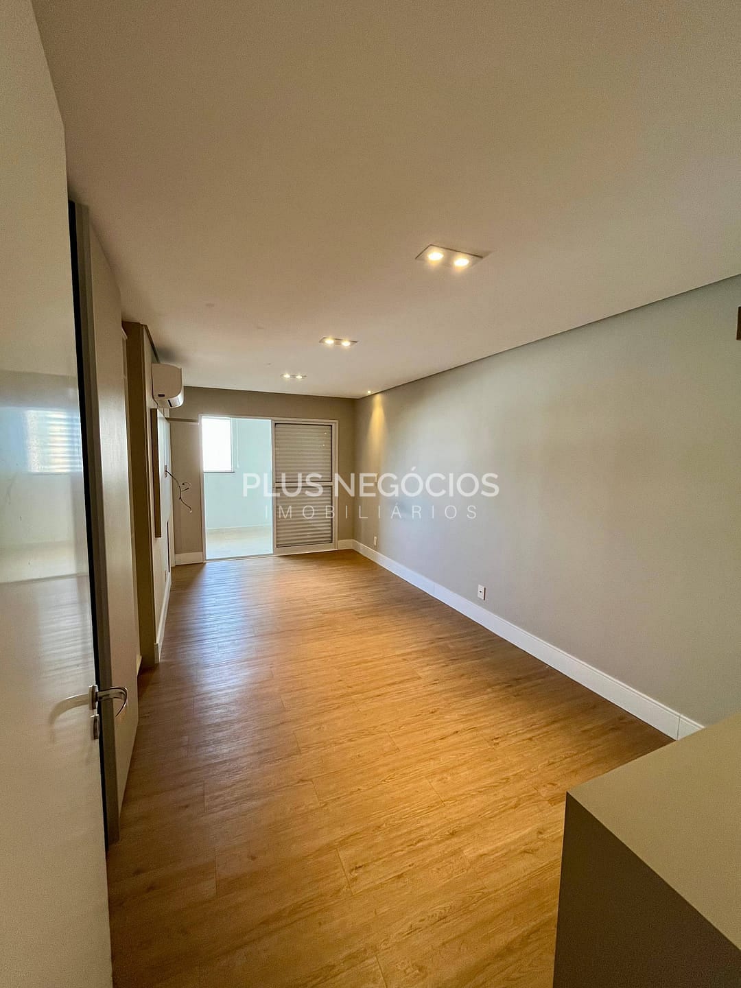 Apartamento à venda e aluguel com 4 quartos, 340m² - Foto 22