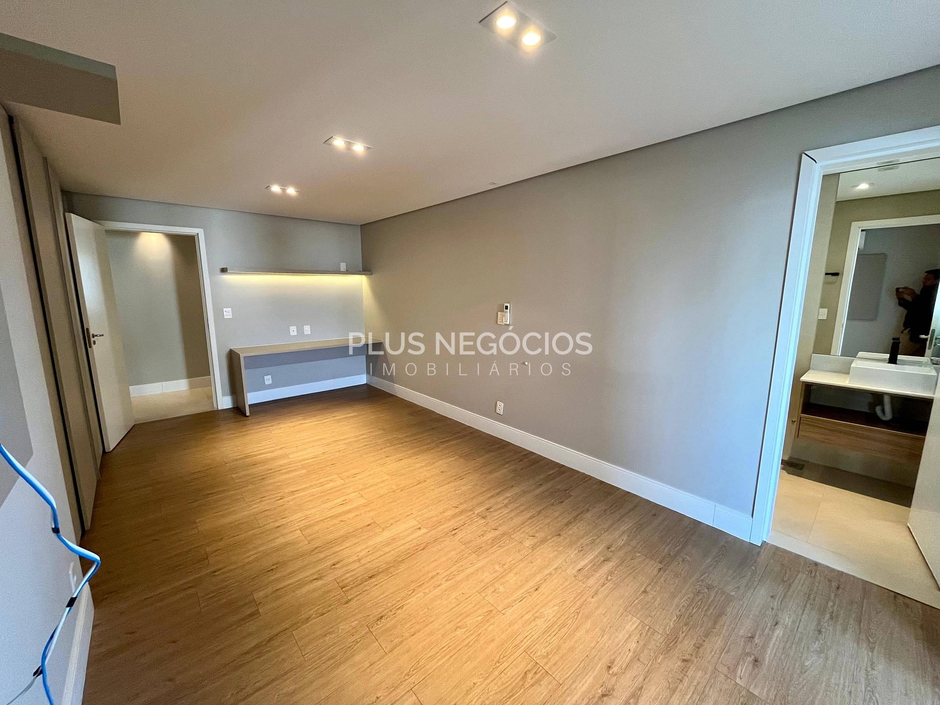 Apartamento à venda e aluguel com 4 quartos, 340m² - Foto 14