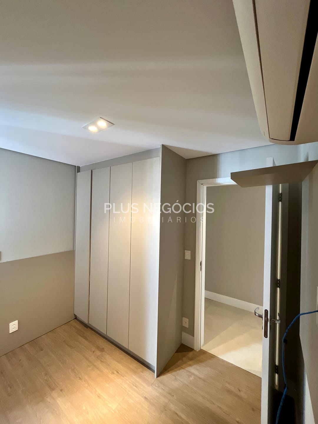 Apartamento à venda e aluguel com 4 quartos, 340m² - Foto 34