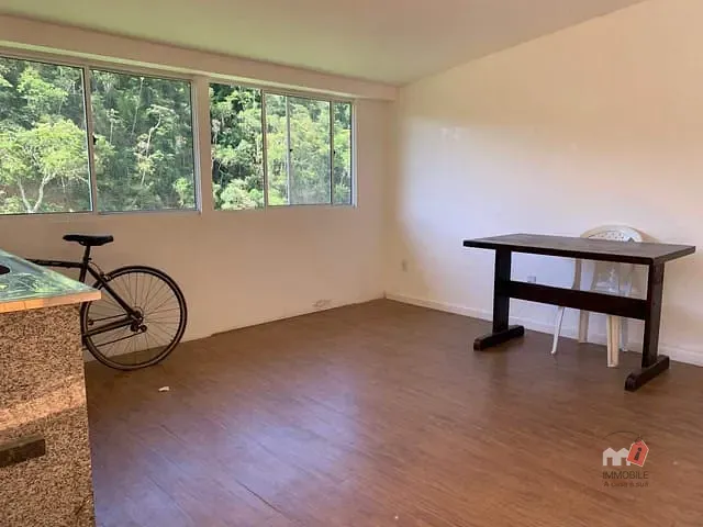 Apartamento para alugar, no bairro Nogueira em Petrópolis