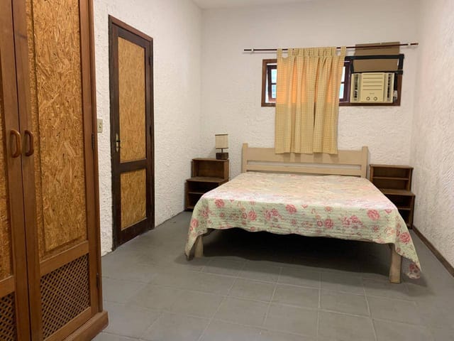 Apartamento 1 quarto e 1 banheiro, para alugar, no bairro Nogueira em Petrópolis