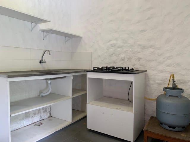 Apartamento 1 quarto e 1 banheiro, para alugar, no bairro Nogueira em Petrópolis