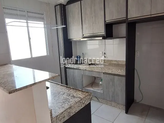 Apartamento 2 quartos e 1 banheiro, à venda, no bairro Colinas em Londrina