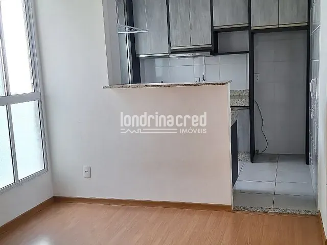 Apartamento 2 quartos e 1 banheiro, à venda, no bairro Colinas em Londrina