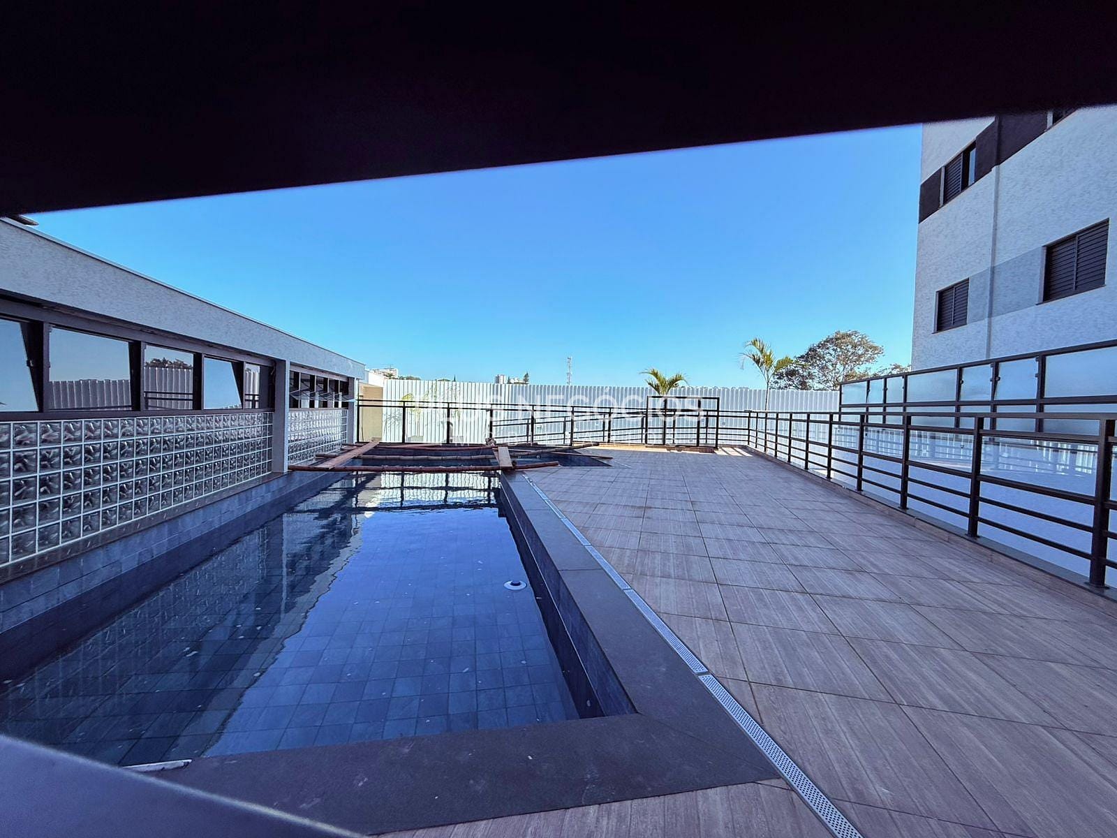 Apartamento à venda com 2 quartos, 67m² - Foto 16