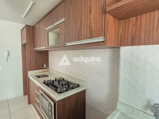 Apartamento 2 quartos e 2 banheiros, à venda ou para alugar, no bairro Uvaranas em Ponta Grossa