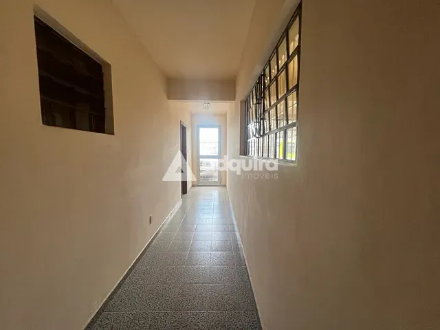 Apartamento 4 quartos e 2 banheiros, para alugar, no bairro Contorno em Ponta Grossa