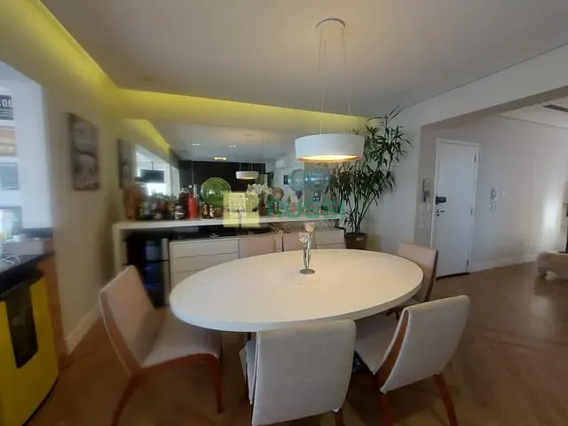 Apartamento com 142m² 3 quartos e 5 banheiros, à venda, no bairro Jardim das Indústrias em São José dos Campos