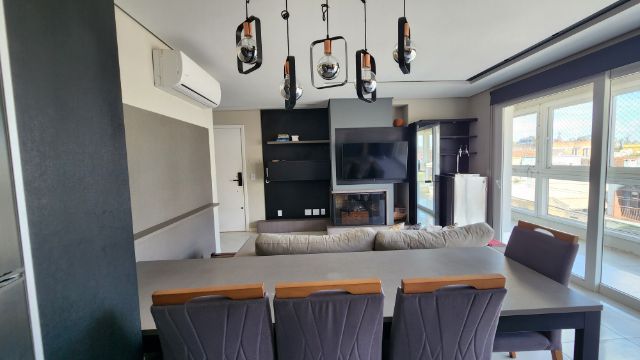 Apartamento com 90m² 2 quartos e 2 banheiros, à venda, no bairro Centro em Pelotas