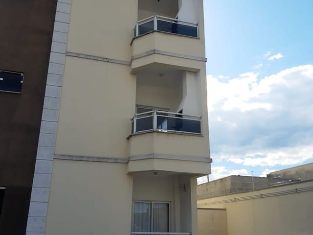 Apartamento 2 quartos e 2 banheiros, à venda, no bairro Loteamento Residencial e Comercial Andrade em Pindamonhangaba