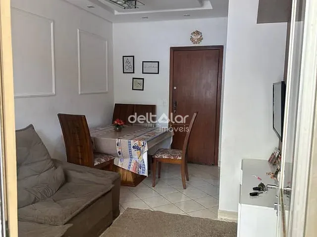 Apartamento com 82m² 3 quartos e 1 banheiro, à venda, no bairro Heliópolis em Belo Horizonte