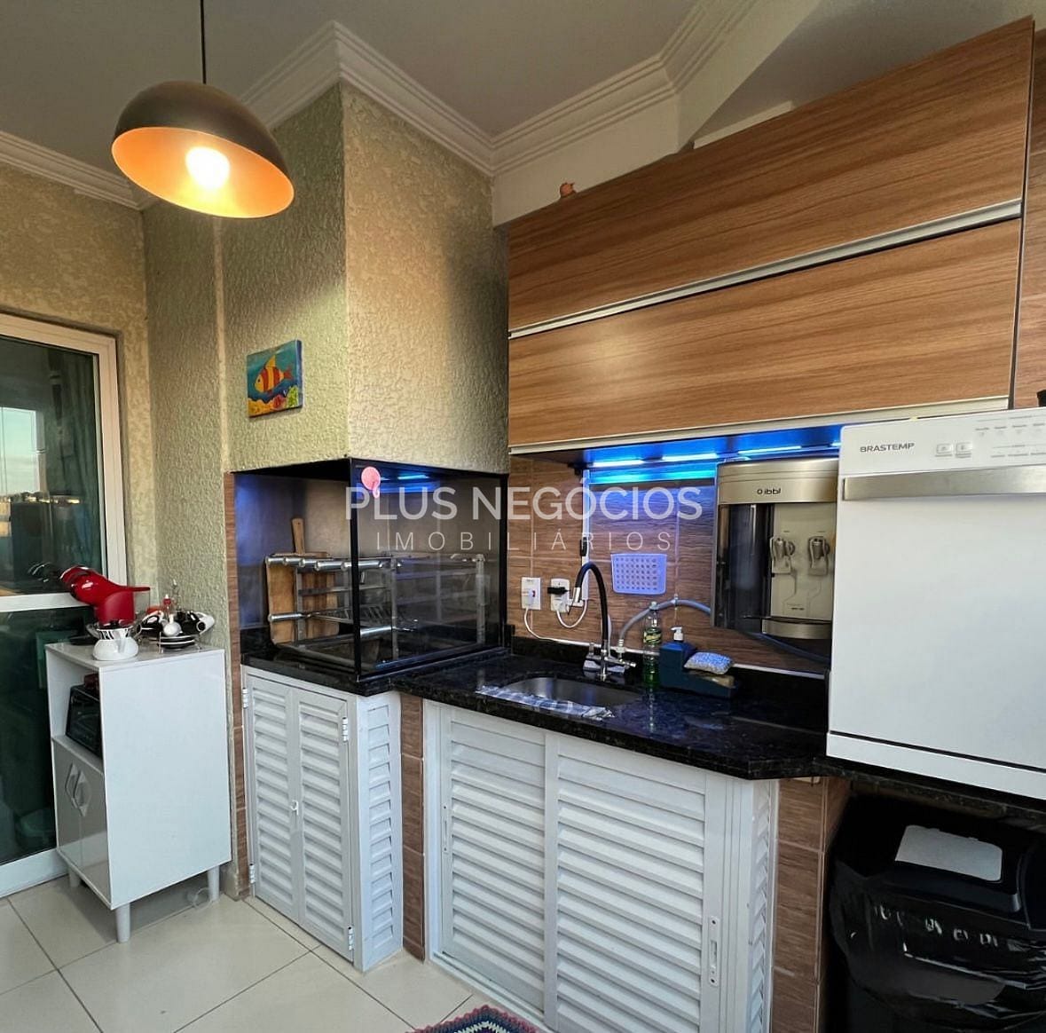 Apartamento à venda com 2 quartos, 63m² - Foto 1