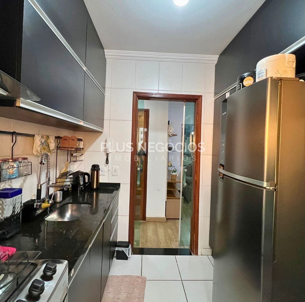 Apartamento à venda com 2 quartos, 63m² - Foto 9