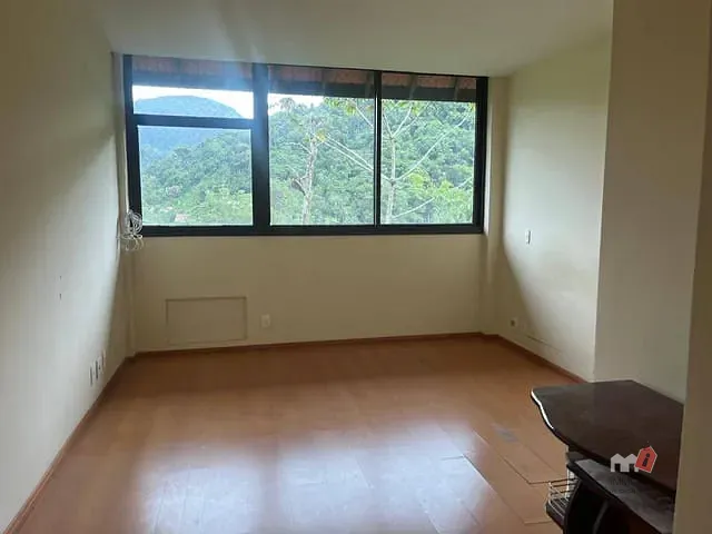 Cobertura / Penthouse 3 quartos e 4 banheiros, à venda, no bairro Centro em Petrópolis