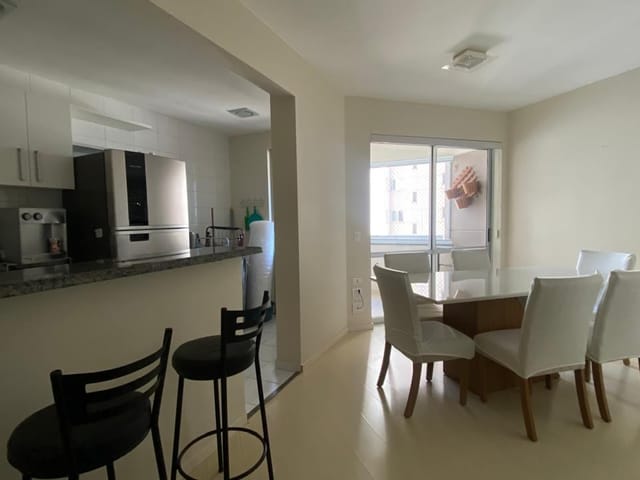 Apartamento com 105m² 3 quartos e 1 banheiro, para alugar, no bairro Gleba Fazenda Palhano em Londrina