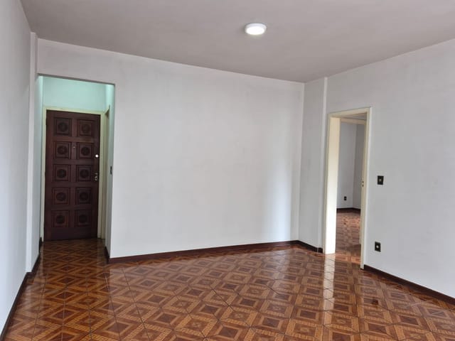 Apartamento 2 quartos e 2 banheiros, à venda, no bairro Centro em Petrópolis