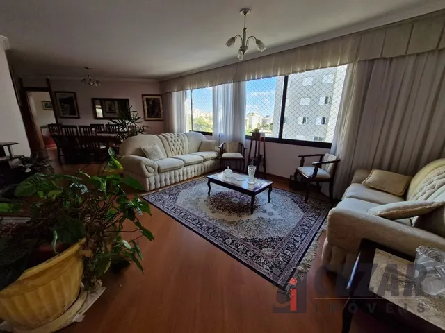 Apartamento 3 quartos e 3 banheiros, à venda, no bairro Batel em Curitiba