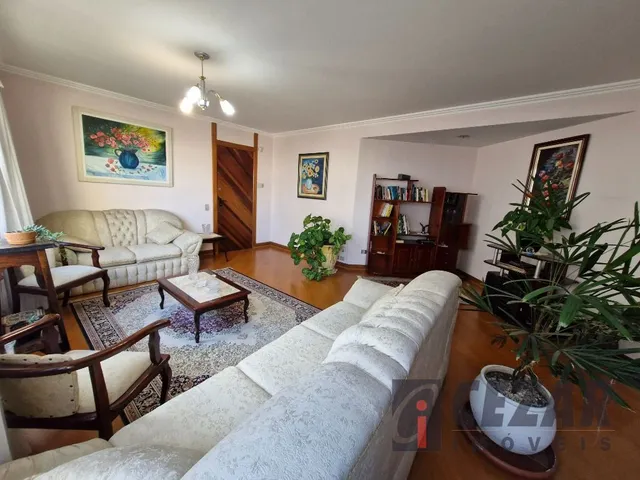 Apartamento 3 quartos e 3 banheiros, à venda, no bairro Batel em Curitiba