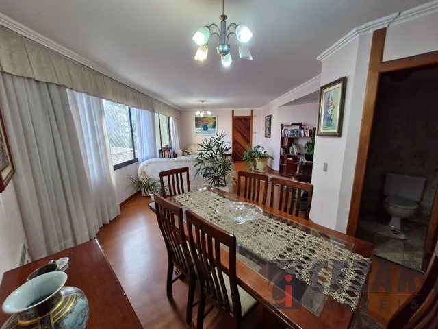 Apartamento 3 quartos e 3 banheiros, à venda, no bairro Batel em Curitiba