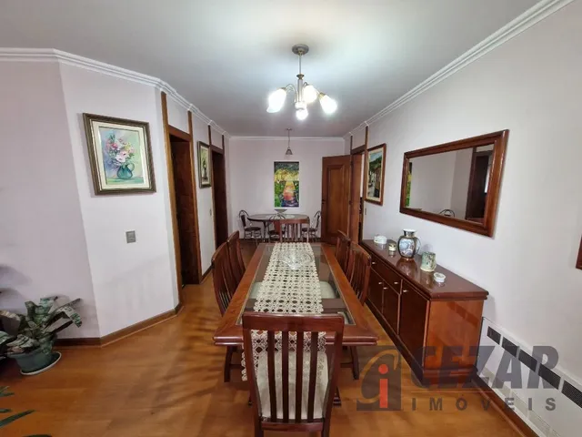 Apartamento 3 quartos e 3 banheiros, à venda, no bairro Batel em Curitiba