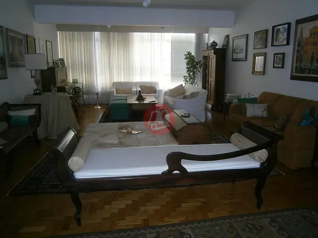 Apartamento 3 quartos e 2 banheiros, à venda, no bairro Independência em Porto Alegre