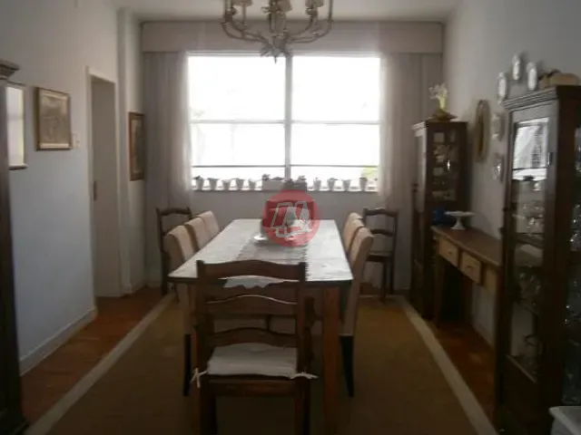 Apartamento 3 quartos e 2 banheiros, à venda, no bairro Independência em Porto Alegre