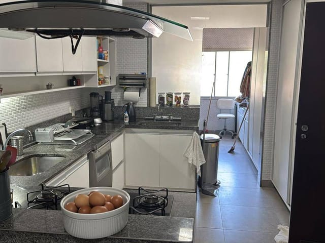 Apartamento à venda, no bairro Valparaíso em Petrópolis