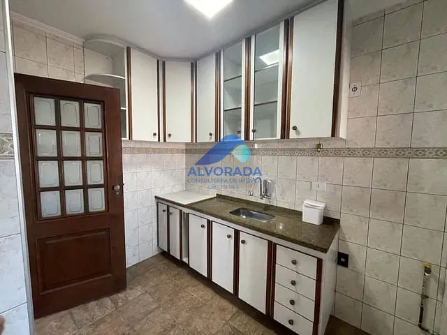 Apartamento 2 quartos e 2 banheiros, para alugar, no bairro Jardim das Indústrias em São José dos Campos