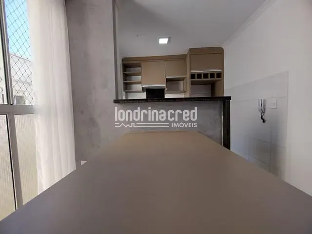 Apartamento 2 quartos e 1 banheiro, à venda, no bairro RESIDENCIAL LANIN em Cambé
