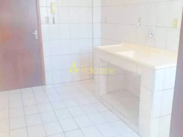 Apartamento com 117m² 2 quartos e 1 banheiro, à venda, no bairro São Roque em Aparecida