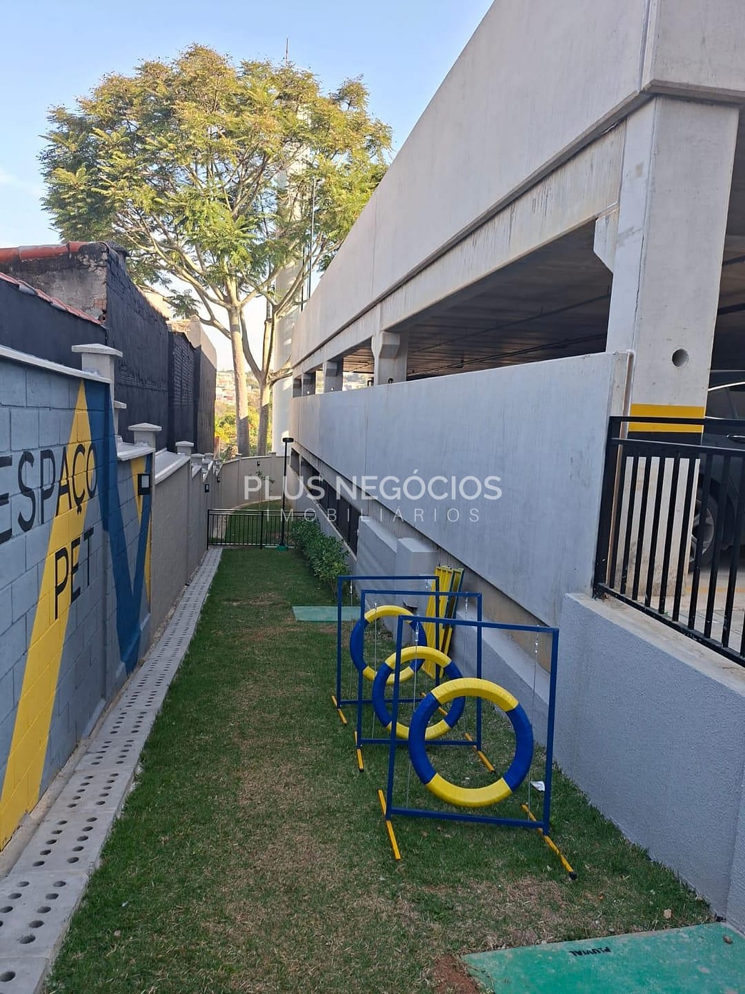 Apartamento à venda com 2 quartos, 65m² - Foto 13