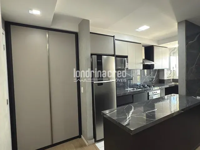 Apartamento 2 quartos e 2 banheiros, à venda, no bairro Jardim Presidente em Londrina