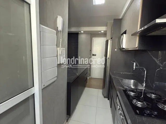 Apartamento 2 quartos e 2 banheiros, à venda, no bairro Jardim Presidente em Londrina