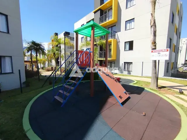 Apartamento com 60m² 3 quartos e 1 banheiro, à venda, no bairro Chapada em Ponta Grossa