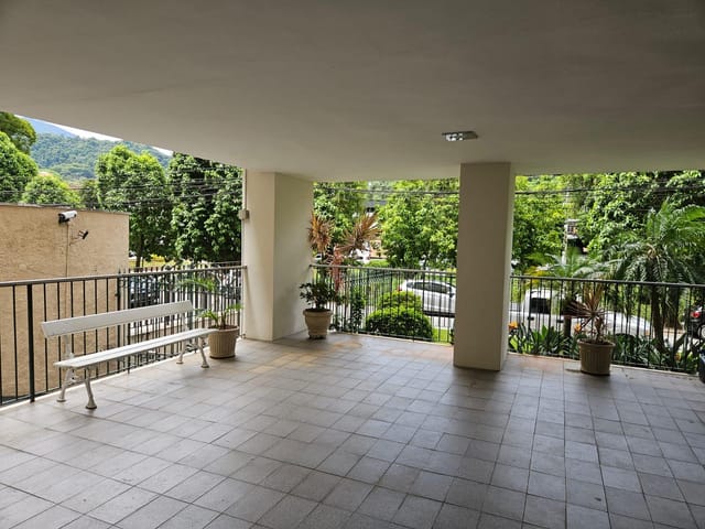 Apartamento 2 quartos e 1 banheiro, para alugar, no bairro Centro em Petrópolis