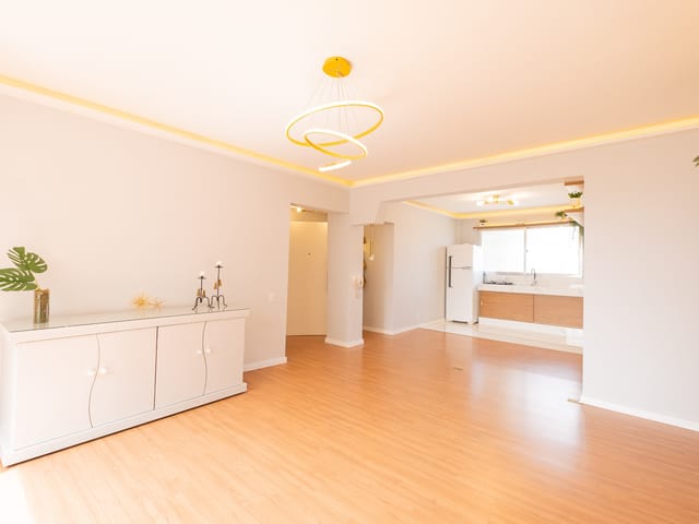 Apartamento com 155m² 3 quartos e 3 banheiros, à venda, no bairro centro em Pelotas