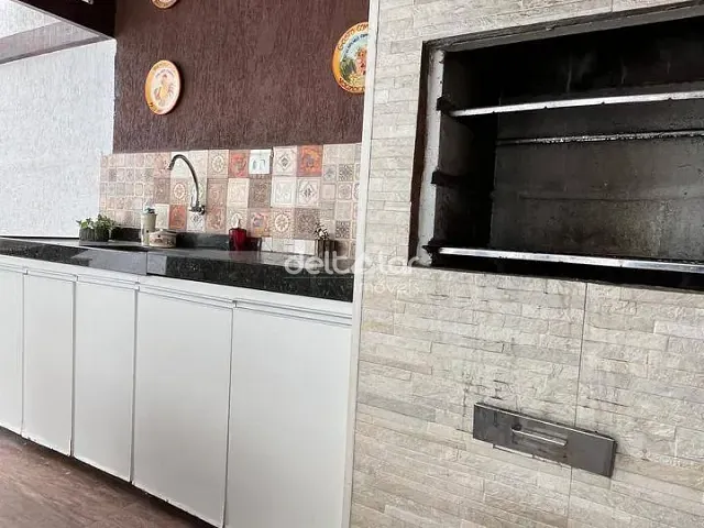 Apartamento com 120m² 3 quartos e 2 banheiros, para alugar, no bairro Fernão Dias em Belo Horizonte