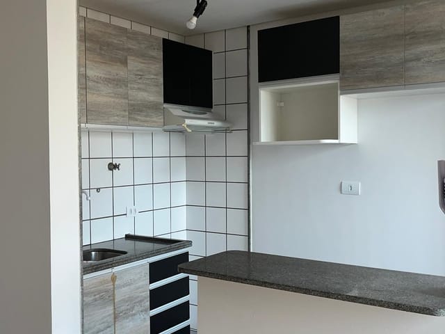 Apartamento com 57m² 1 quarto e 1 banheiro, à venda, no bairro Centro em Londrina