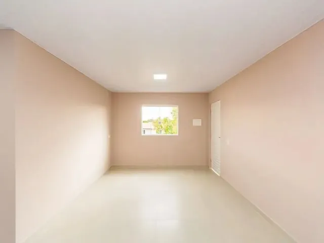 Apartamento 2 quartos e 1 banheiro, para alugar, no bairro São João em Curitiba