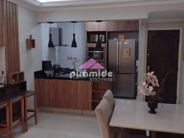 Apartamento com 90m² 3 quartos e 2 banheiros, à venda, no bairro Centro em São José dos Campos