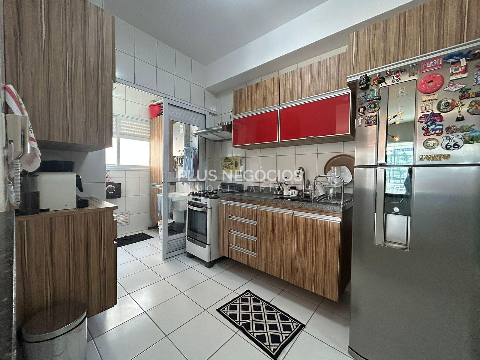 Apartamento para alugar com 2 quartos, 76m² - Foto 10