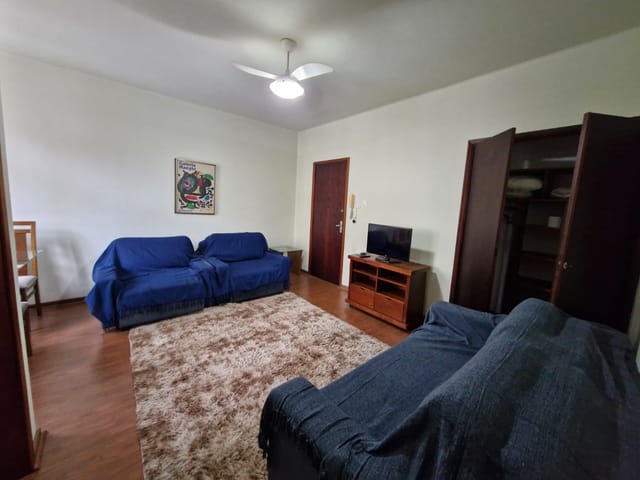 Apartamento 1 quarto e 1 banheiro, para alugar, no bairro Centro em Petrópolis