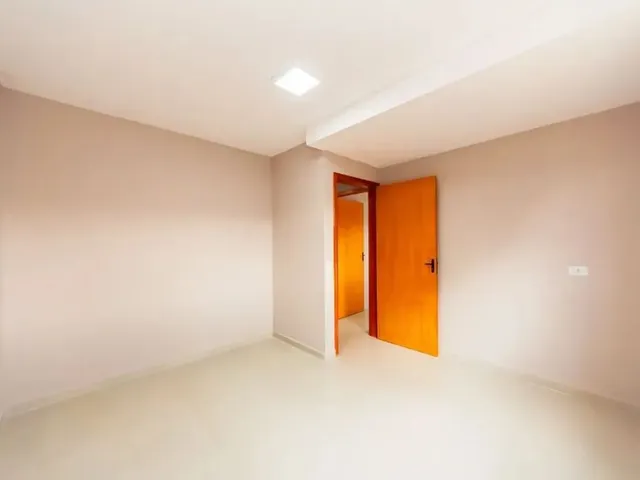 Apartamento 2 quartos e 1 banheiro, para alugar, no bairro São João em Curitiba