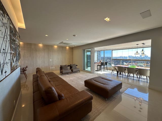 Apartamento 3 quartos e 4 banheiros, à venda, no bairro Gleba Palhano em Londrina