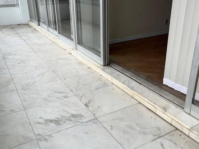 Apartamento à venda, no bairro Centro em Petrópolis